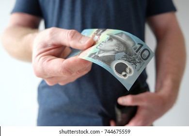 621 Australian Money In Wallet Images, Stock Photos & Vectors ...