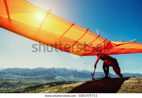 hang glider hill