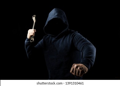 A Man Holding A Tool Ready To Fight，Iron Rod，Hammer