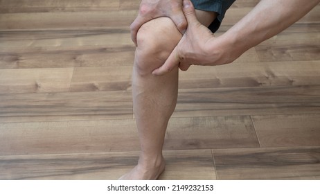 A man with knee pain.