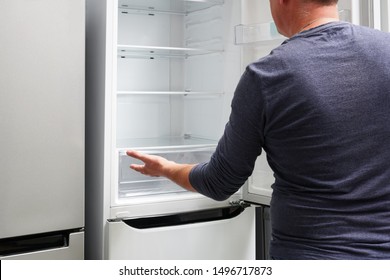 4,055 Man Looking Into Refrigerator Images, Stock Photos & Vectors ...