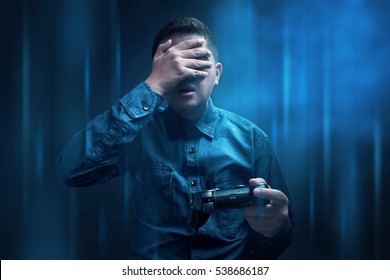 Man Lose Playing Video Game