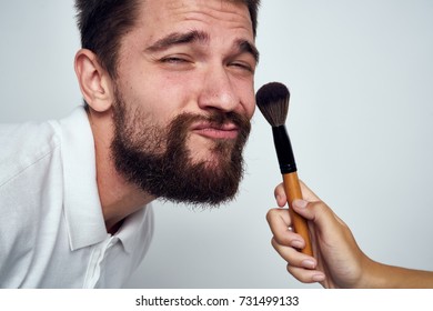  Man Makeup                              