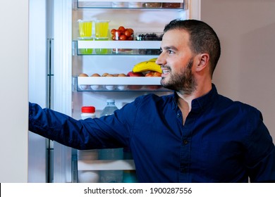 Man On A Diet - Fridge