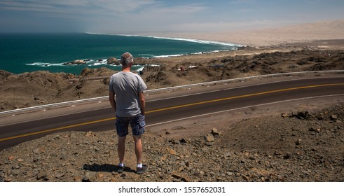 Man On The Pan American Highway, Perù