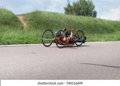 man recumbent bike