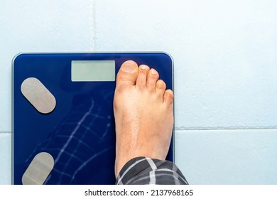 2,100 1 foot measurement Images, Stock Photos & Vectors | Shutterstock