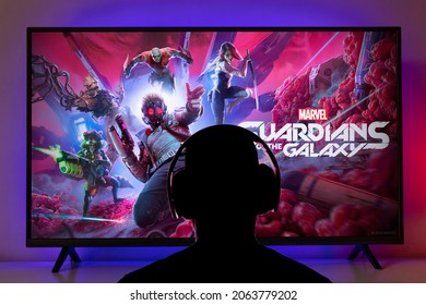 Man Playing Guardians Of The Galaxy With Headphone, 25th October, 2021, São Paulo, Brazil