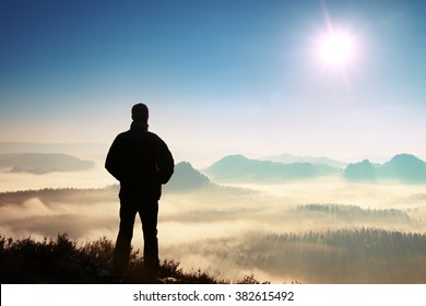 114,193 Man looking at mountain Images, Stock Photos & Vectors ...