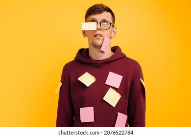 57 Emoji studying Stock Photos, Images & Photography | Shutterstock