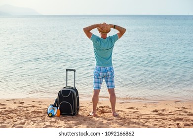 17,268 Man beach bag Images, Stock Photos & Vectors | Shutterstock