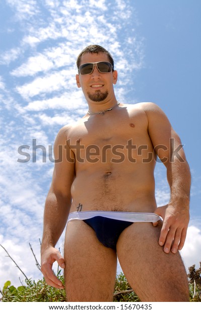 pictures of gay men in underwear