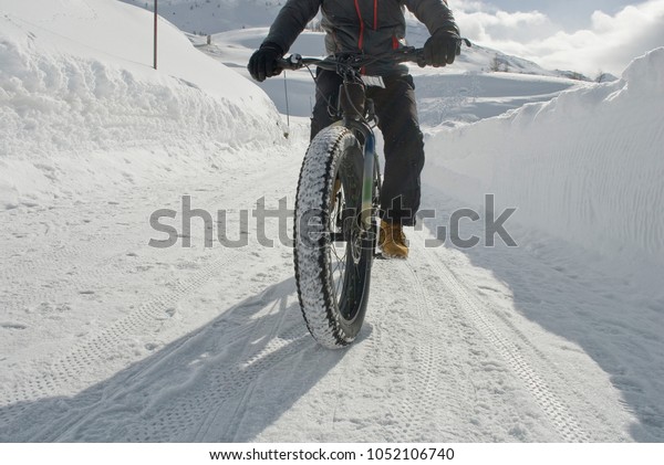 e bike snow