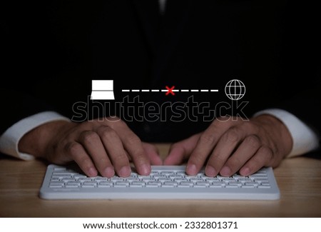 Man using computer unable to connect to the internet,Forget your WiFi network, troubleshoot when your PC can't connect to this network