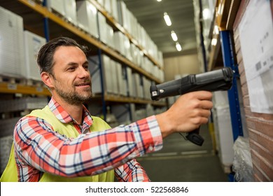 12,314 Warehouse picking Images, Stock Photos & Vectors | Shutterstock