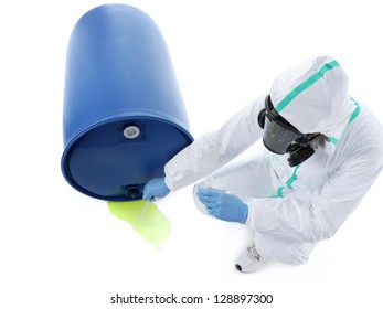 10,910 Leak chemical Images, Stock Photos & Vectors | Shutterstock