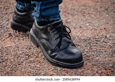 46,050 Safety shoe Images, Stock Photos & Vectors | Shutterstock