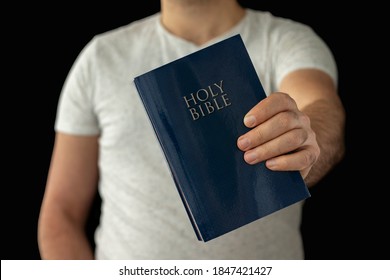 46,779 Bible white background Stock Photos, Images & Photography ...