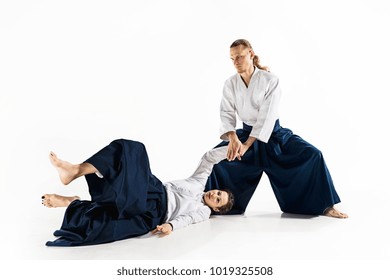 合気道 の画像 写真素材 ベクター画像 Shutterstock 合気道 の画像 写真素材 ベクター画像 Shutterstock