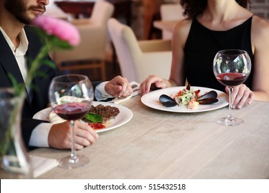 35,231 Girlfriend dinner Images, Stock Photos & Vectors | Shutterstock