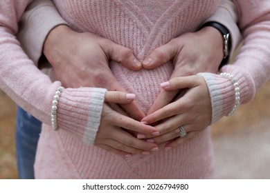 Man And Woman Maternity Shoot In Winter. 