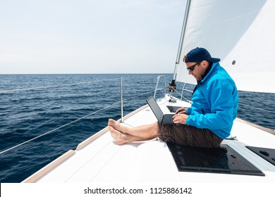 11,758 Working On A Yacht Boat Images, Stock Photos & Vectors ...