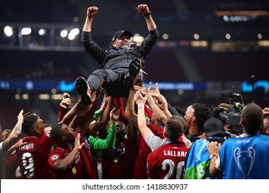 Manager of Liverpool, Jurgen Klopp celebrates with his players - Tottenham Hotspur v Liverpool, UEFA Champions League Final 2019, Wanda Metropolitano Stadium, Madrid - 1st June 2019


