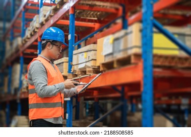 Manager  using tablet Checke-Commerce Online Orders e-businessonline. In store Background Warehouse Retail Center with  boxes global logistics network  Products Delivery Infographics in Logistics