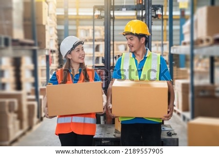 Manager  using tablet Checke-Commerce Online Orders e-businessonline. In store Background Warehouse Retail Center with  boxes global logistics network  Products Delivery Infographics in Logistics