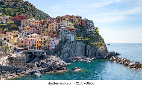 2,153 Manarola People Images, Stock Photos & Vectors | Shutterstock