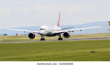 Manchester Airport, United Kingdom - 9 June, 2022: Virgin Atlantic Airbus A350 (G-VLIB) Departing For Orlando (MCO), United States.