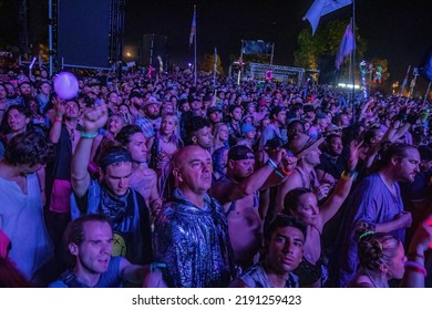 Manchester, Tennessee USA - 06-18-2022: Disclosure Plays From Large EDM Crowd At Bonnaroo Music Festival