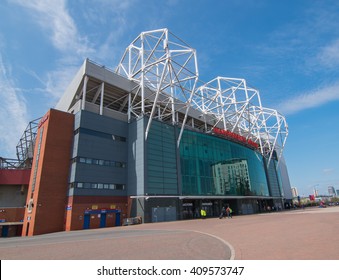 444 Old Trafford Statue Images, Stock Photos & Vectors | Shutterstock