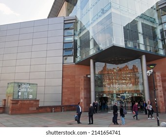 Manchester, United Kingdom - 24 March 2022: People Outside The Bridgewater Hall Concert Venue In Manchester City Centre