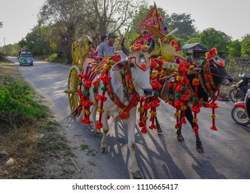 Mandalay, Myanmar - Feb 10, 2017. Burmese People At Shinbyu (pabbajja) Ceremony Of Theravada Buddhism In Mandalay, Myanmar.