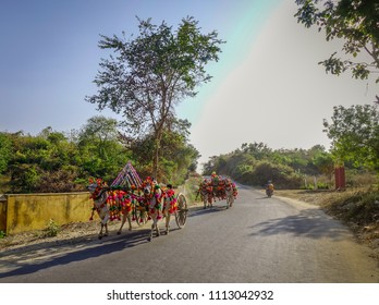 Mandalay, Myanmar - Feb 10, 2017. Burmese People At Shinbyu (pabbajja) Ceremony Of Theravada Buddhism In Mandalay, Myanmar.