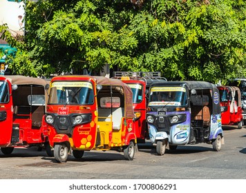 183 Tuk Tuk Myanmar Images, Stock Photos & Vectors 