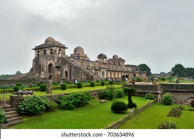 Mandu, Madhya Pradesh, India, Tourism