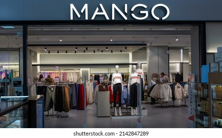 388 Mango Fashion Logo Images, Stock Photos & Vectors | Shutterstock