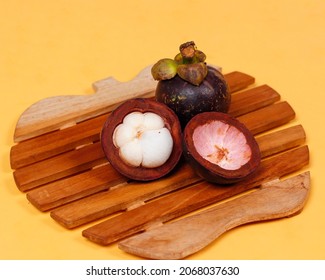 Mangosteen is a tropical fruit from Asia. Mangosteen has a distinctive sweet and sour taste. Mangosteen also has a myriad of benefits, properties, and nutritional content that is useful for health.