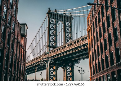 Manhattan Bridge through the eyes of Brooklyn