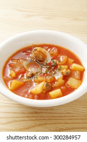 Manhattan Clam Chowder
