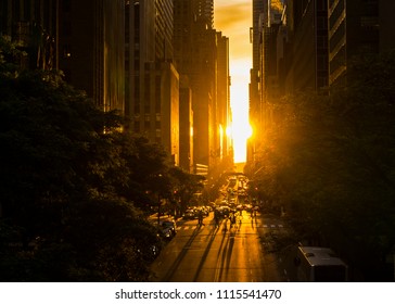 The Manhattan Henge