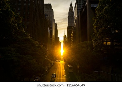 The Manhattan Henge