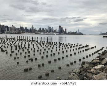 Manhattan And Hudson River 