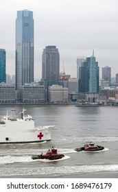 Manhattan, New York - March 30, 2020: USNS Comfort Hospital Ship Enters Manhattan 