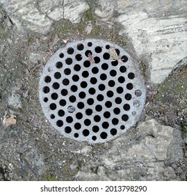 Manhole Sewer Drain Cover On Residential Stock Photo 2013798290 ...