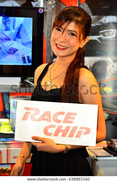 MANILA, PH - APR. 1: Unidentified\
Race Chip female model at Manila International Auto Show on April\
1, 2017 in World Trade Center, Manila,\
Philippines