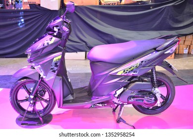 63 Yamaha mio Images, Stock Photos & Vectors | Shutterstock