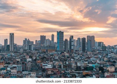 MANILA, PHILIPPINES - Jan 23, 2022: A Photo Of A Cityscape In The Philippines, Showing Social Class Division